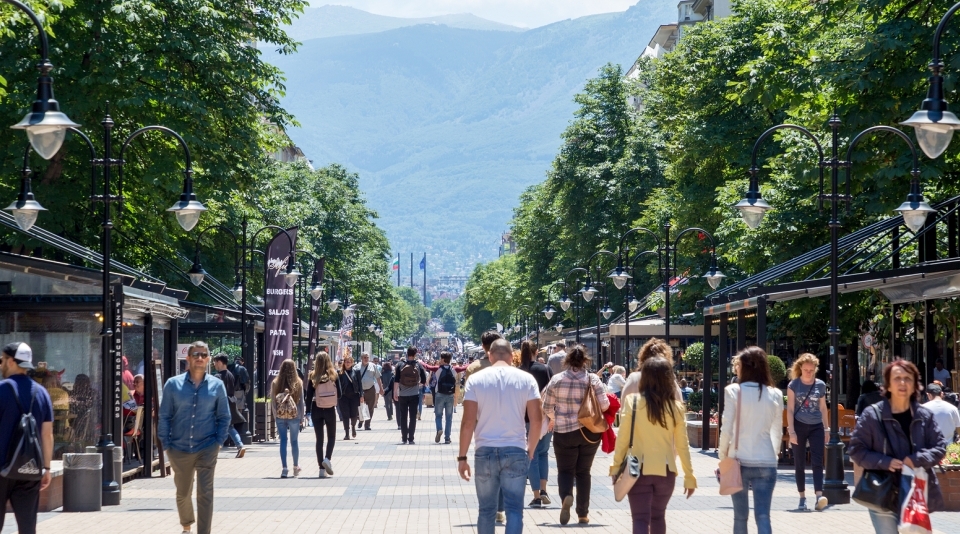 Bizneset kerkojne fuqi punetore, por mbi 80 mije te papune ne Kosove